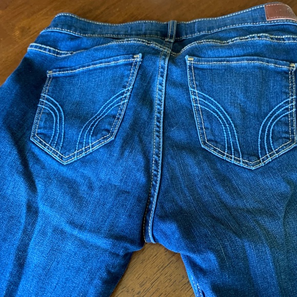 Hollister Jeans - Picture 3 of 3